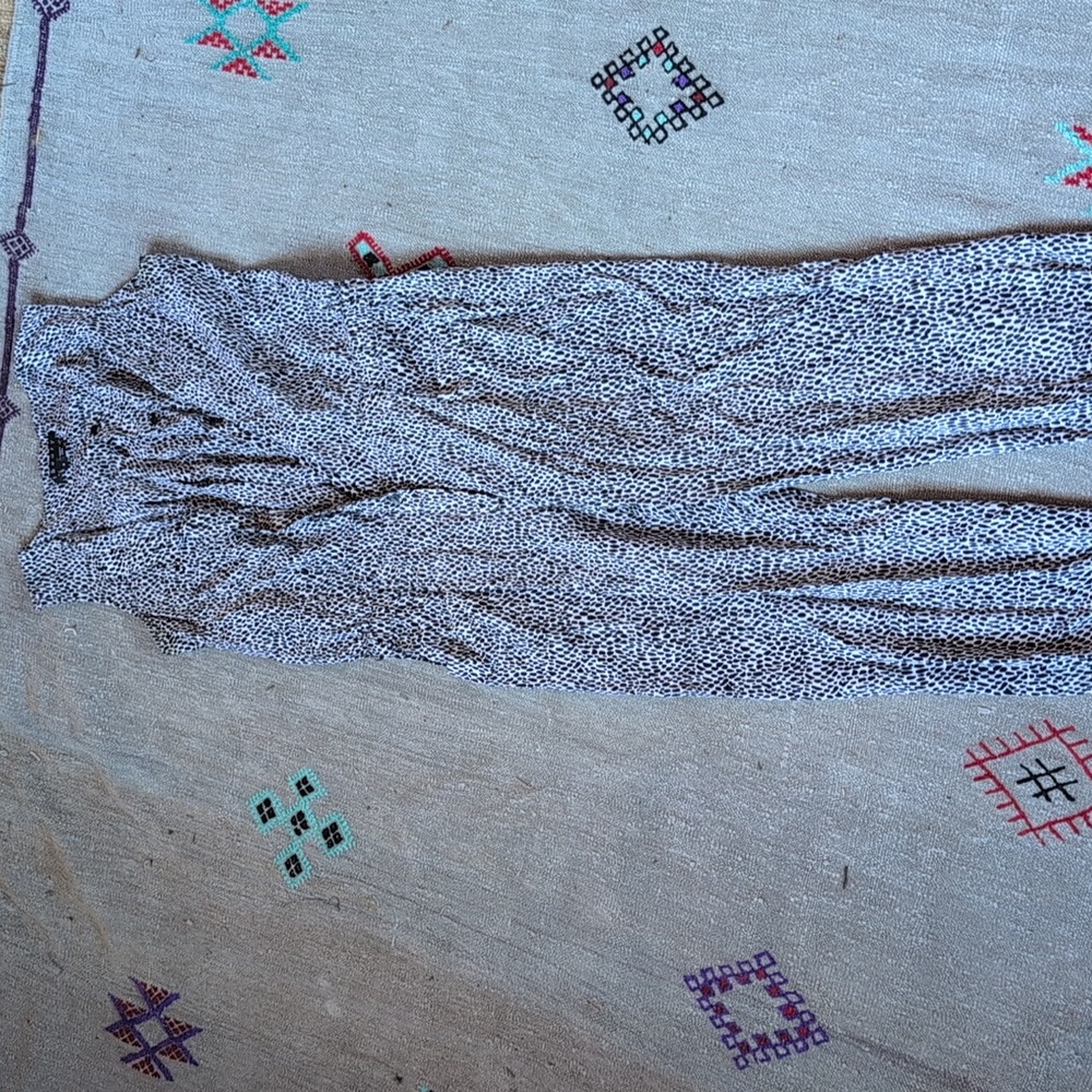 Theory Monochrome Abstract Print Garment